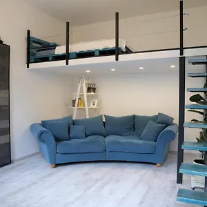  Apartment Sweety Blue Near Oktogon Hungary