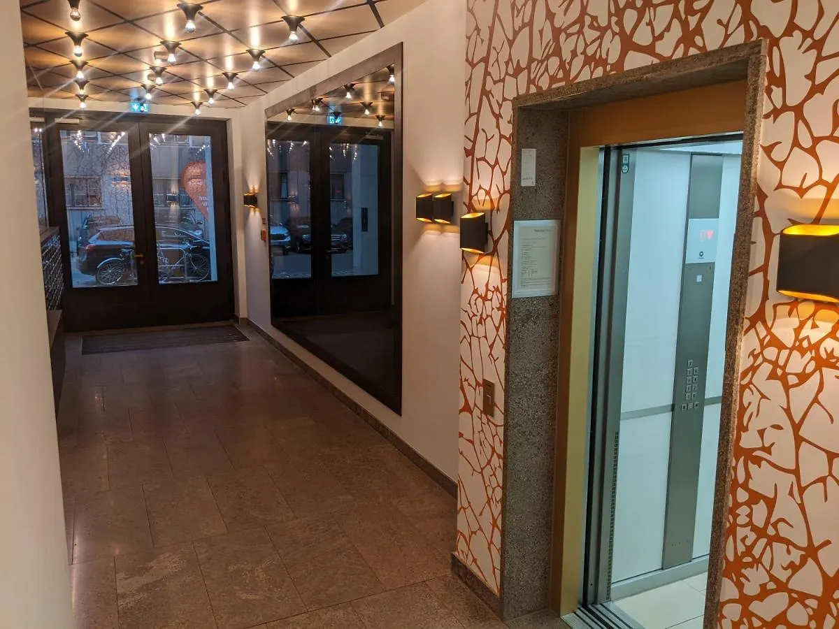 Appartement Either Private 2B2B Or Shared 1B1B, Luxury, Bright, Spacious Berlin